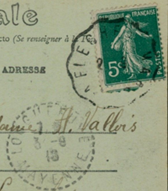 Railway / Tramway cancellations of La Sarthe : Courrier-Convoyeur-Ligne La Flèche au Mans : Postcard of La-Fontaine-Saint-Martin 1918